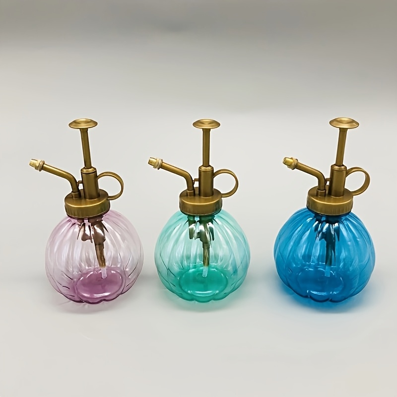 家庭用プラスチック製スプレーボトル＆小型ヴィンテージ風カボチ - Gardening Tools Vintage のレビューと価格